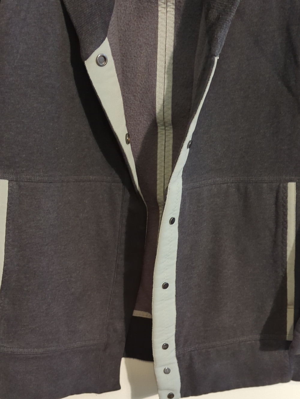 LULULEMON yin to my yang cardigan - size 6 - Picture 10 of 14